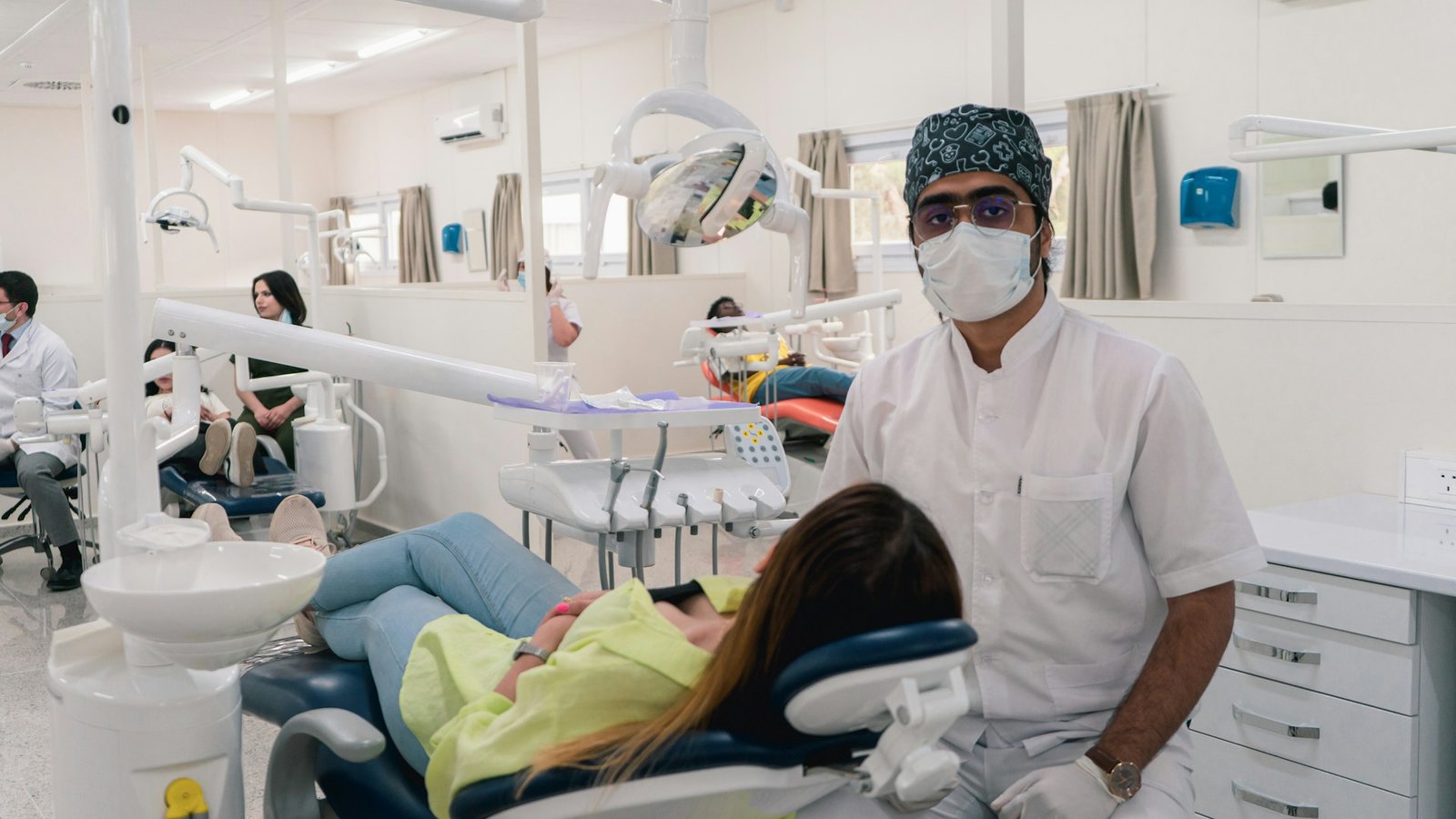 divaris shirichena knyh9xvakio unsplash